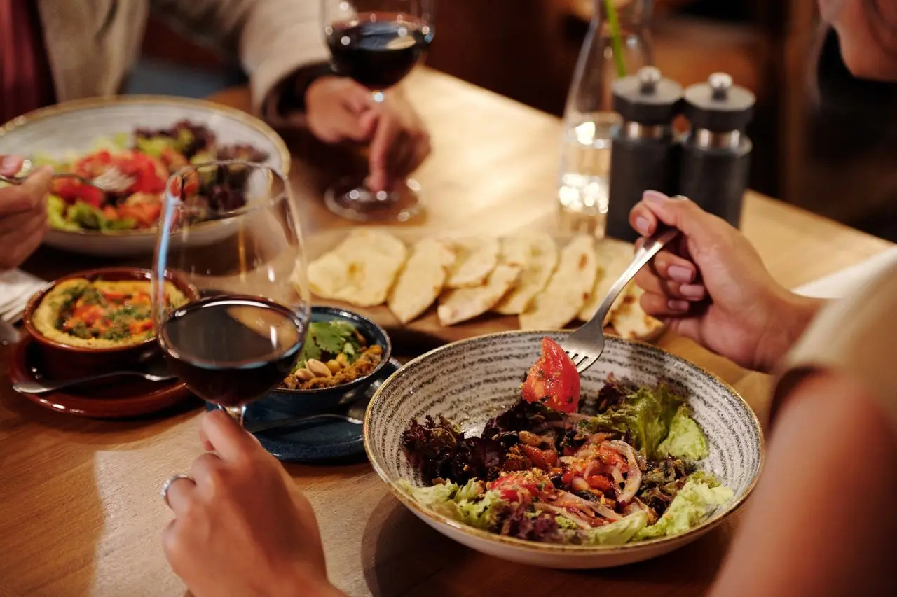 Eten en drinken in Eindhoven: kroegstraat versus fabriekshal
